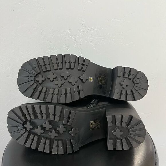 Jeffrey Campbell Anemone lug sole bootie size 10 black leather - Picture 6 of 7